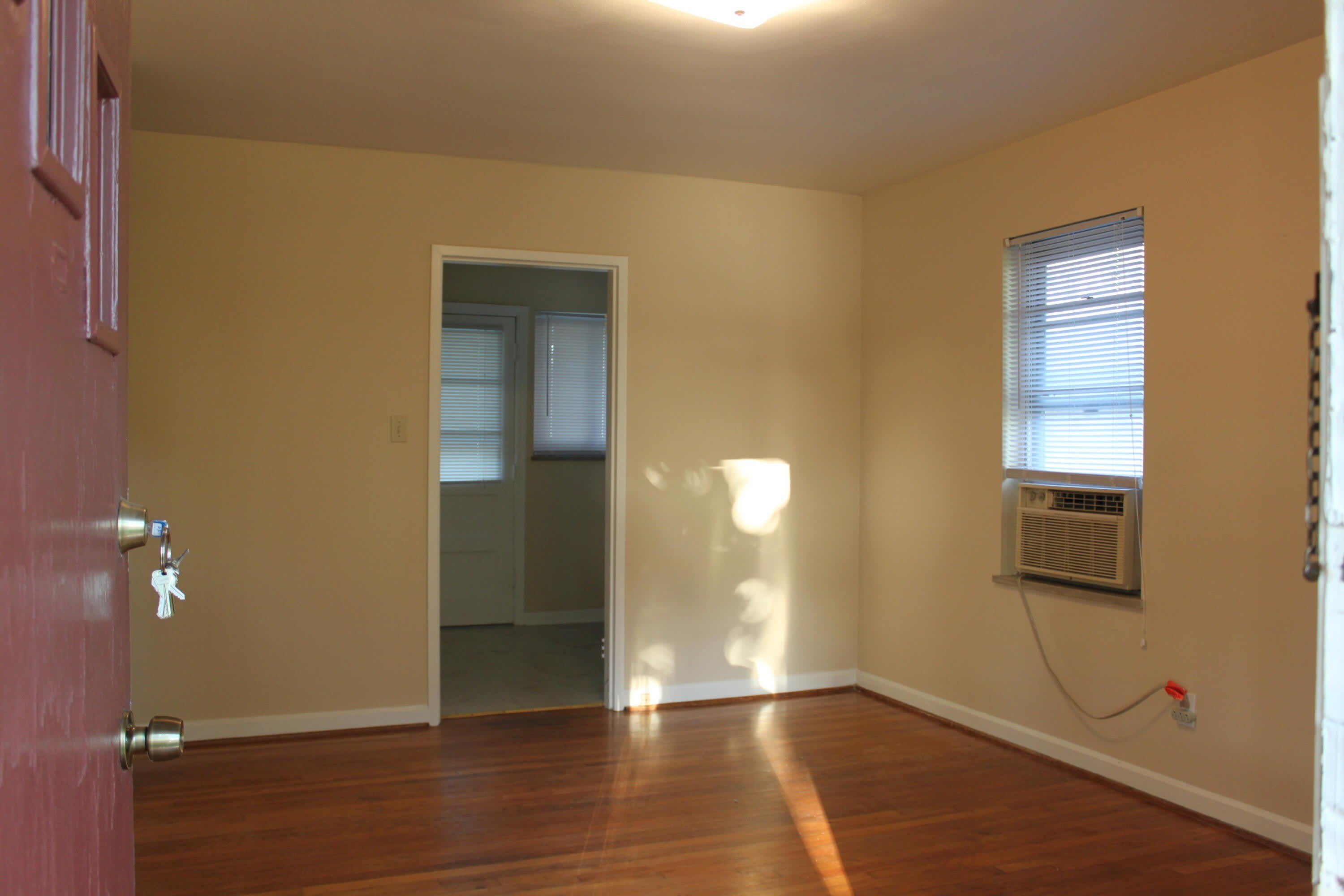 2129 Coburn Boulevard – photo 2