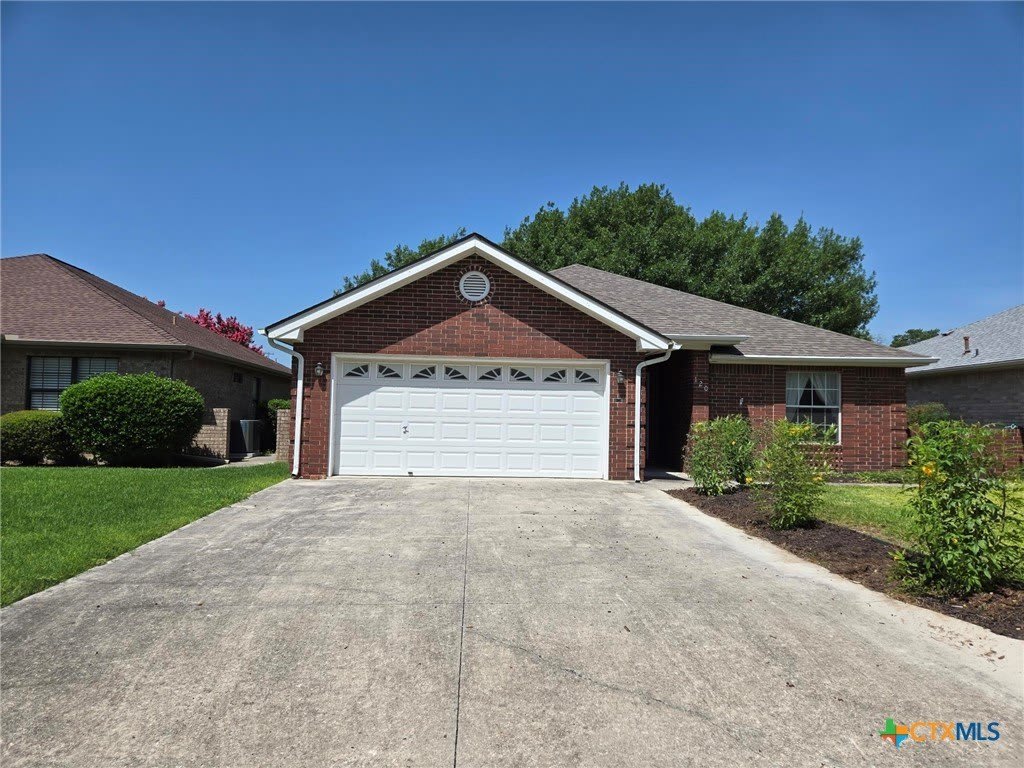 120 Gardenridge Drive – photo 1