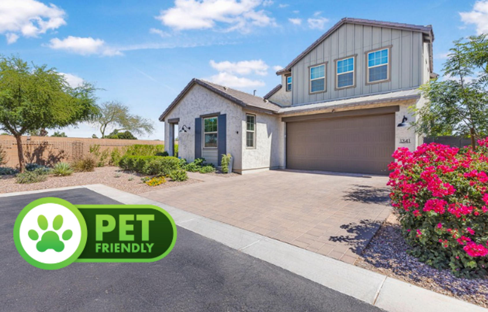 Modern 3 Bed Bonus Room 2 5 Bath Home In Desirable Chandler Boutique Neighborhood Spacious Layout Pet Friendly Corner Lot And Private Backyard – photo 1