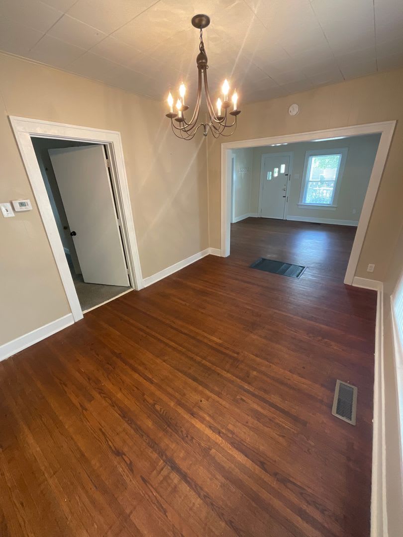 *** AVAILABLE AUGUST 2027 *** 3 Bedroom, 2 Bath House – photo 4