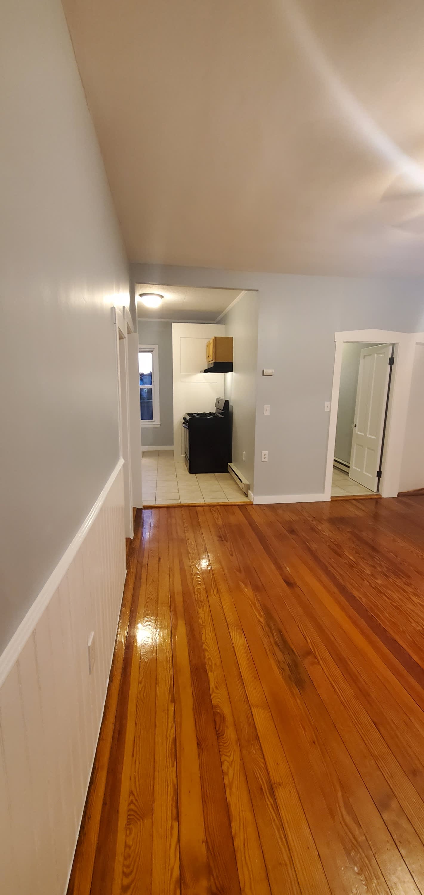 107 Wilbur Street – photo 3