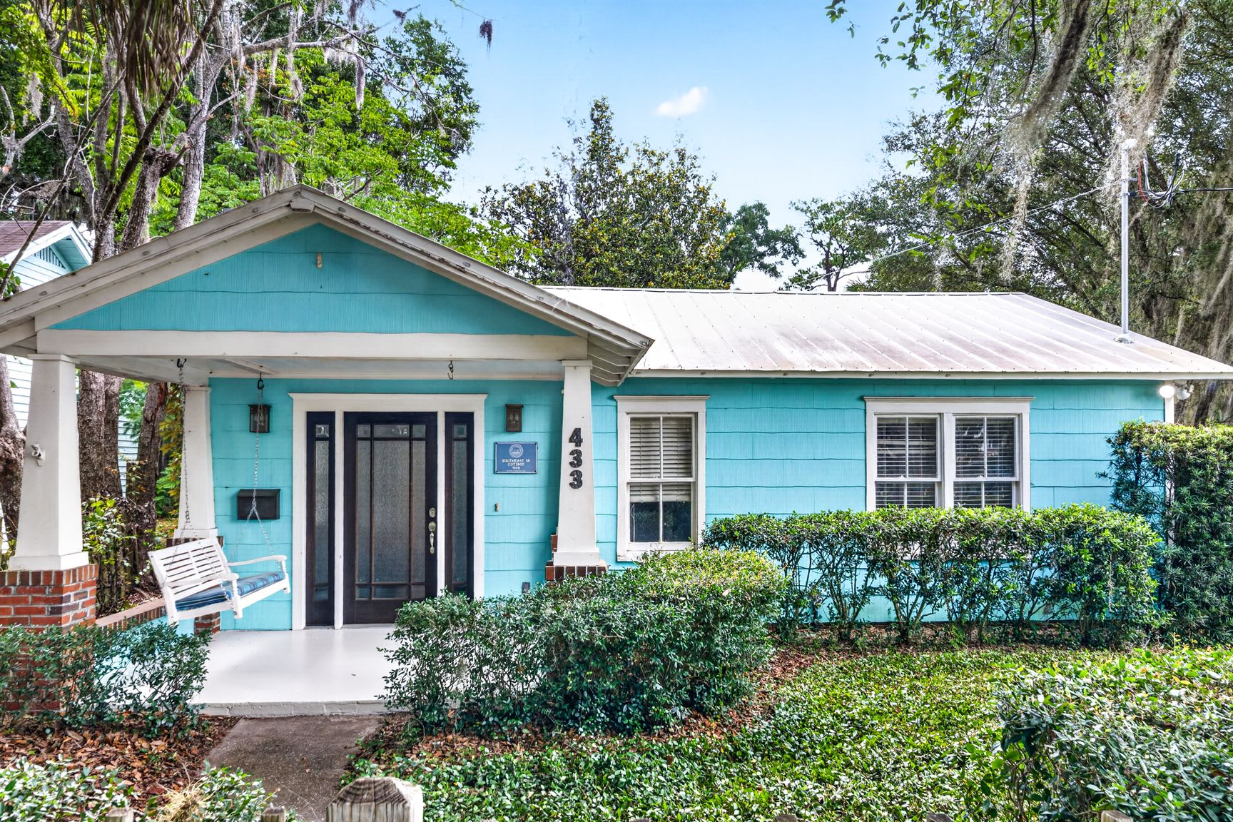 433 Southeast 7th Street – photo 2