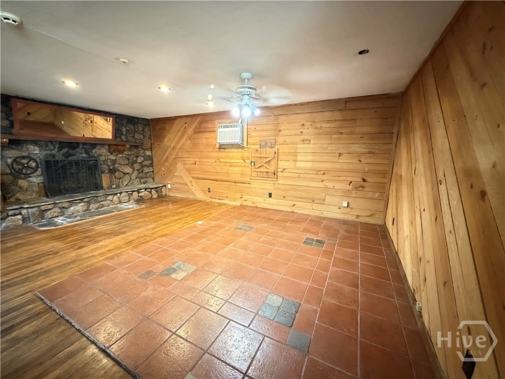 1054 College Station Road – photo 4