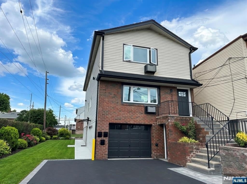 219 Cliff Street – photo 1