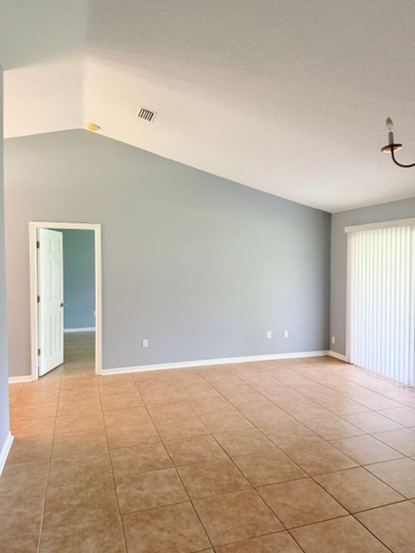 Single Family home for rent! – photo 5