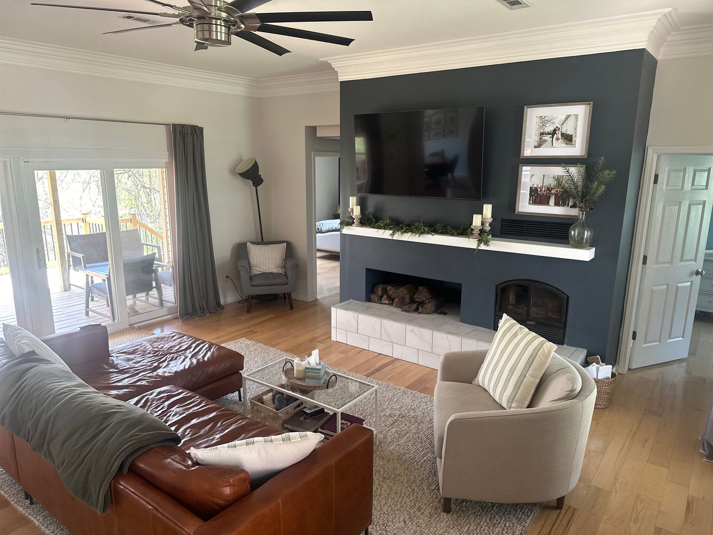 Available October 1st! Beautiful 4-Bedroom, 2-Bathroom Home next to J.B. Hunt Park – photo 3