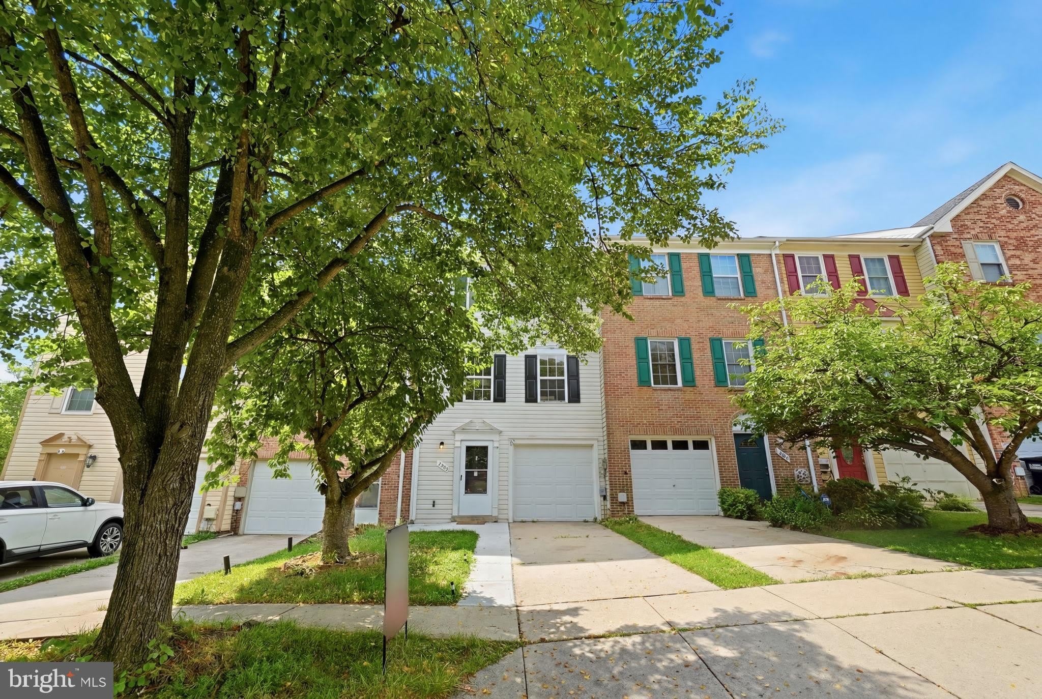 14247 OXFORD Drive – photo 2