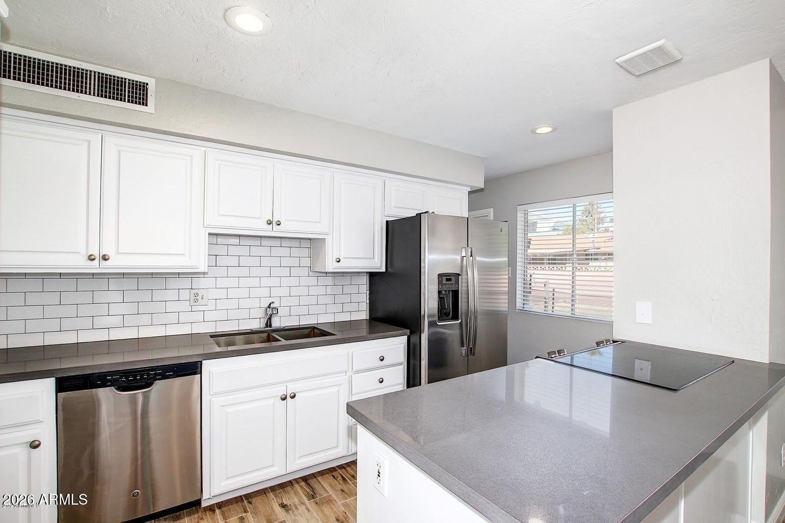 8702 E Bonnie Rose Avenue – photo 1