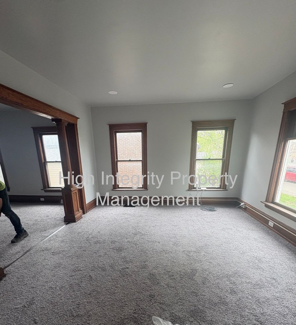 353 W. Water Street – photo 2