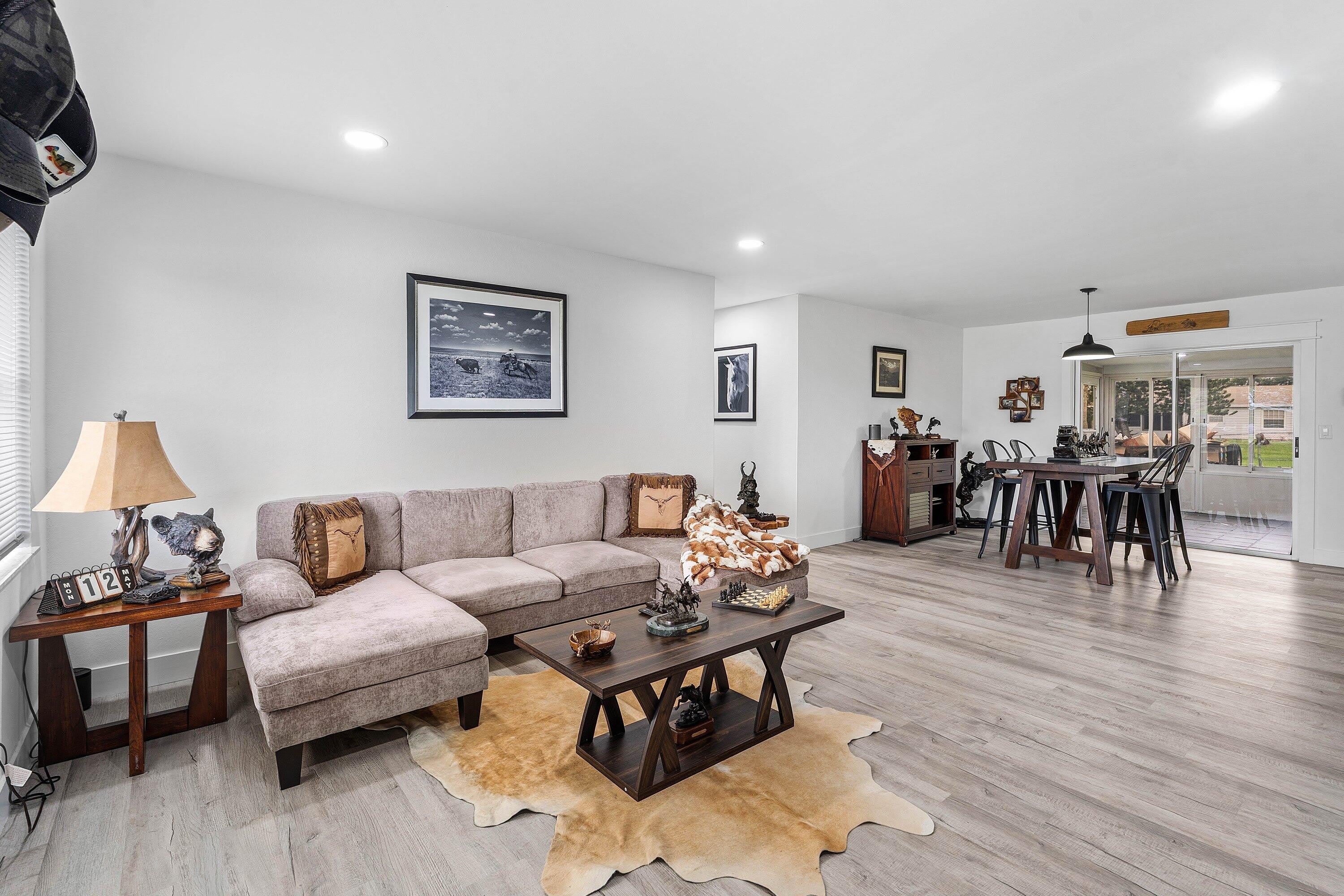 2937 SE Ironton Avenue – photo 3