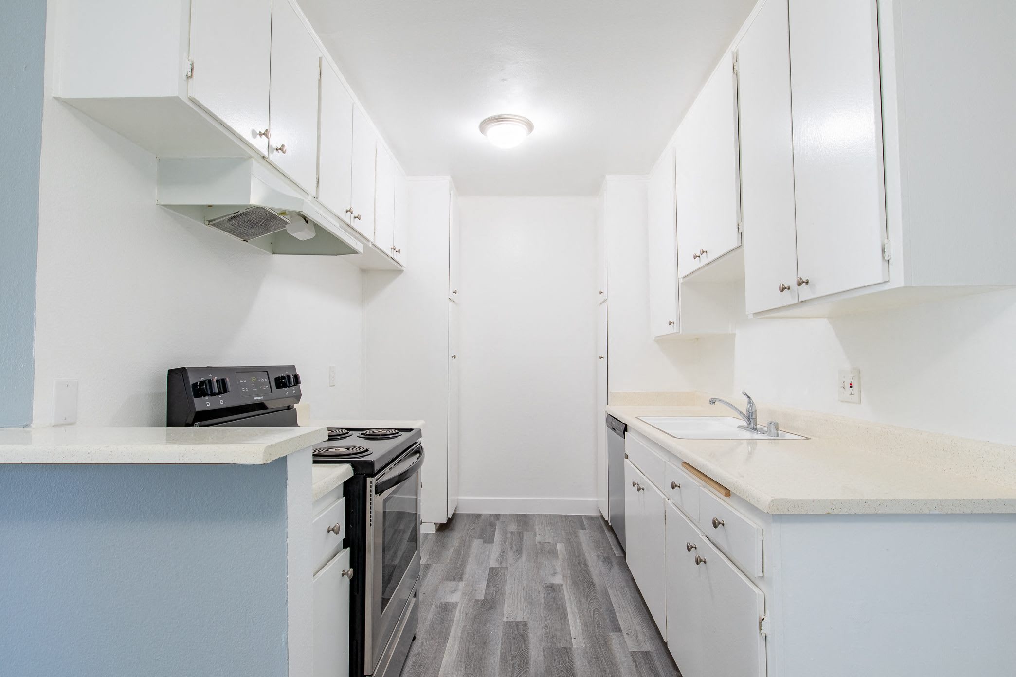Kingsbury Apartments – photo 3