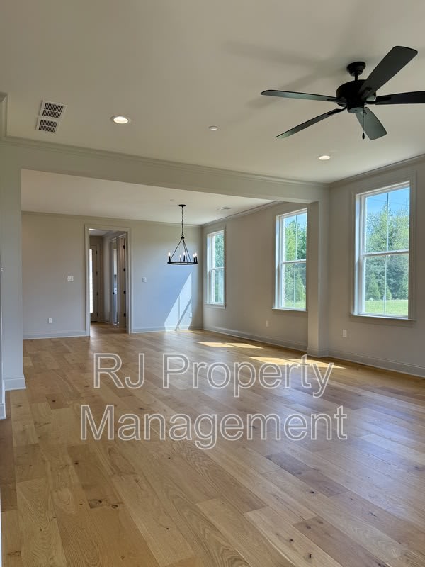 924 Aldwick Dr – photo 4