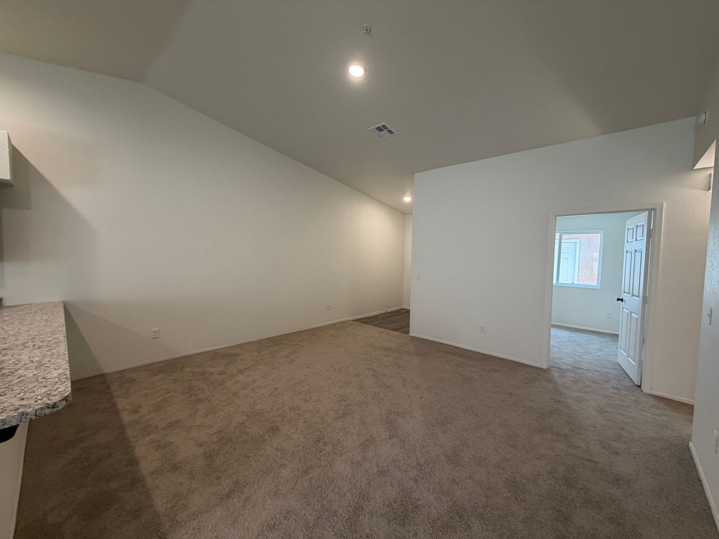 BRAND NEW 3 BEDROOM HOME! – photo 4