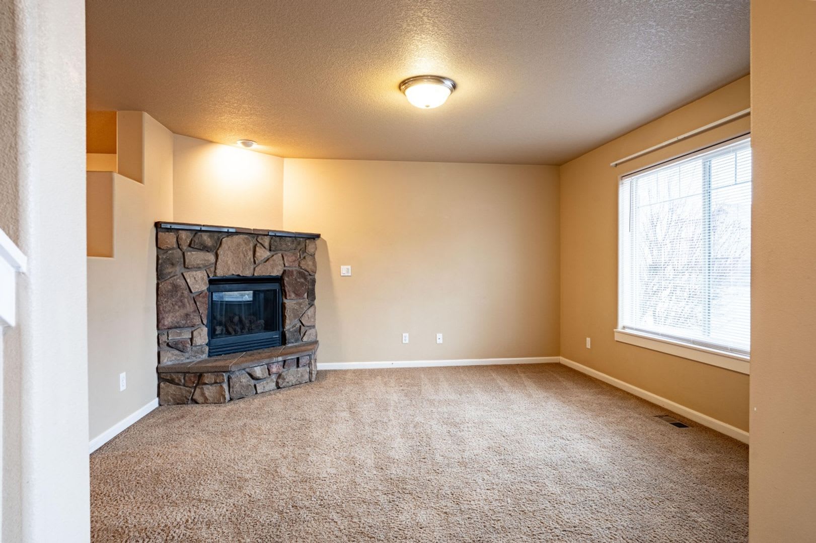 Se Home Near Parks And Bend Golf Club – photo 5
