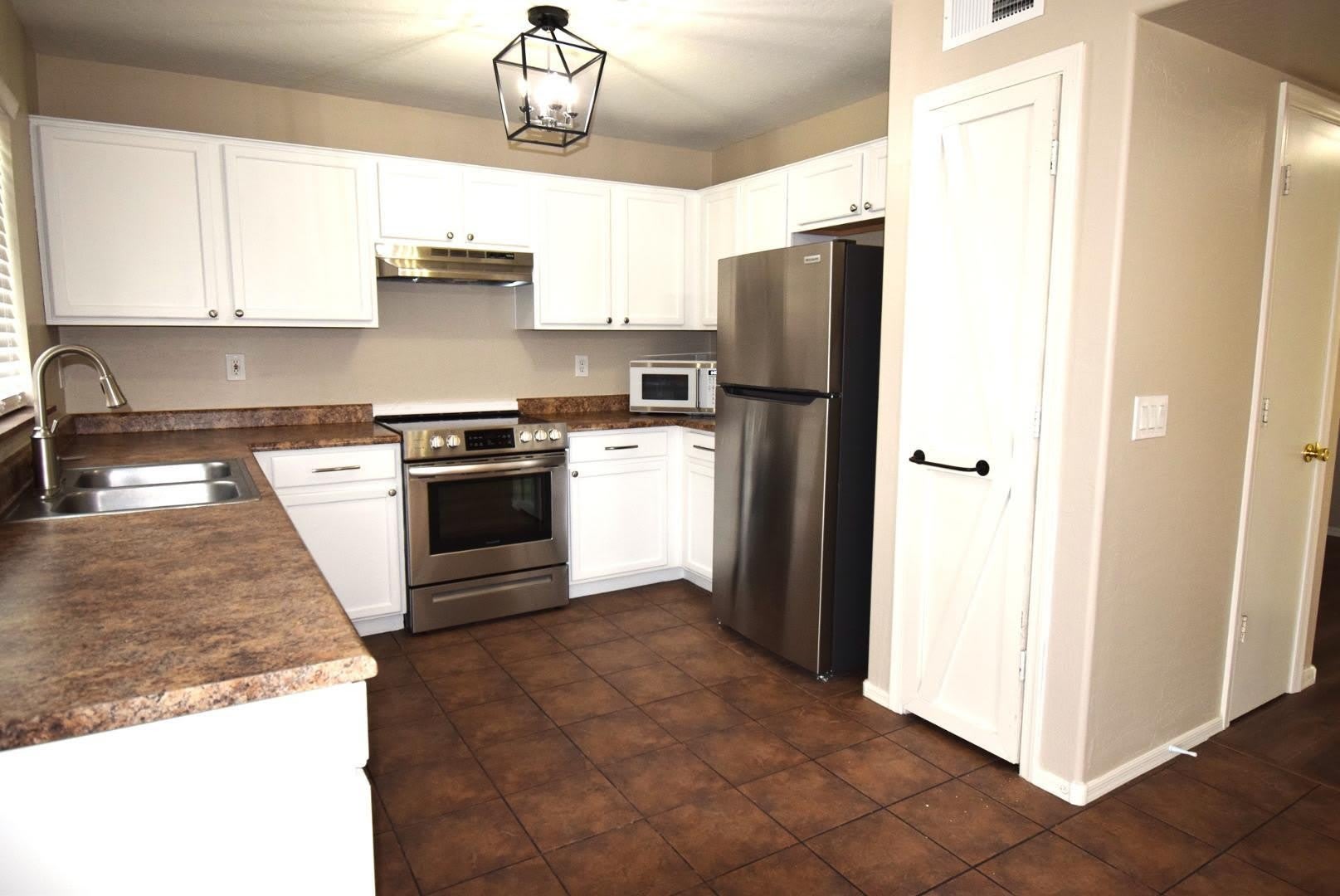 15338 N 148TH Court – photo 5