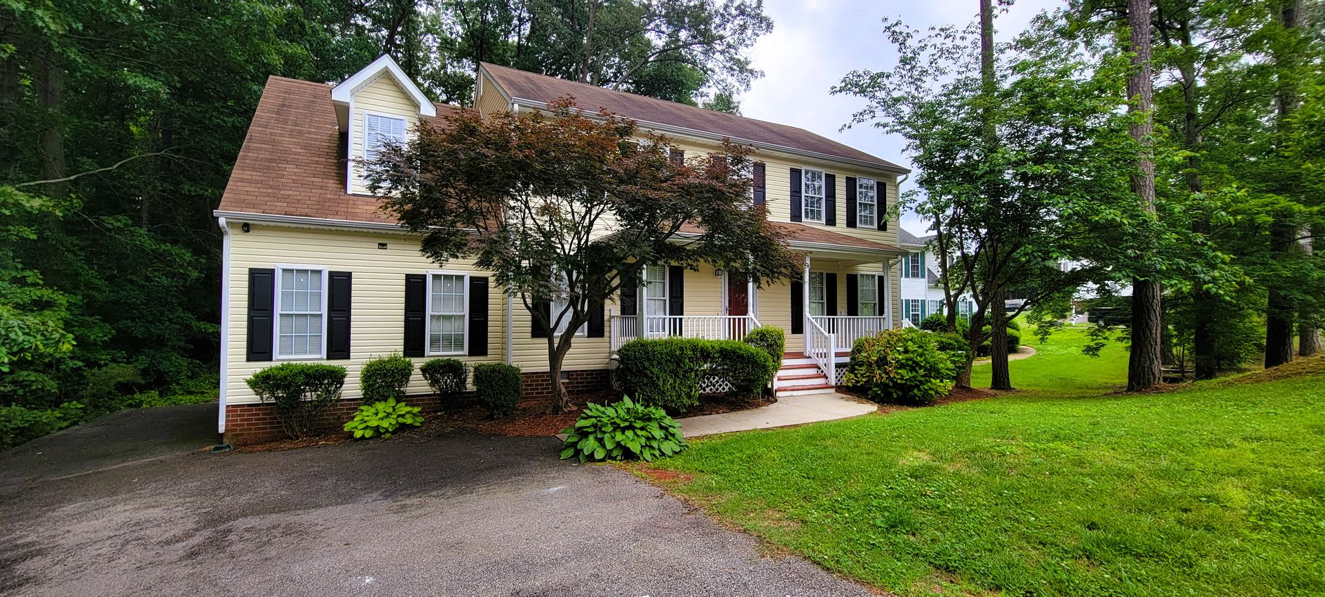 Large Traditional Colonial In Chester With Huge Den Converted From Garage – photo 2