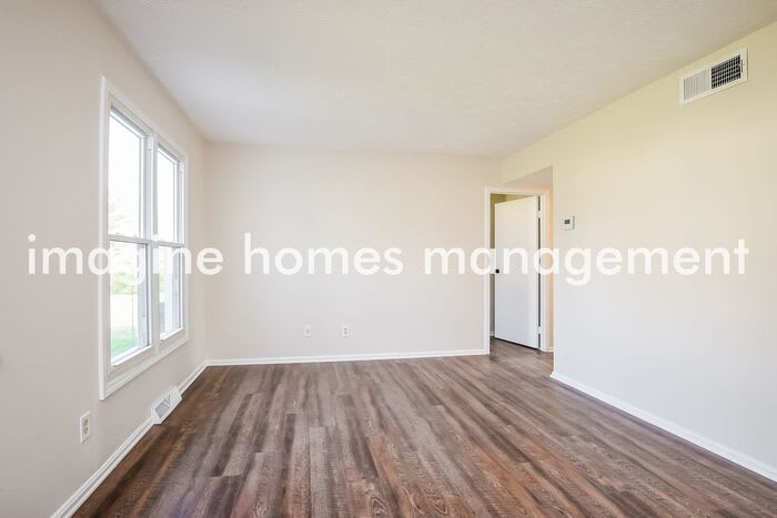 6727 Solon Boulevard – photo 5