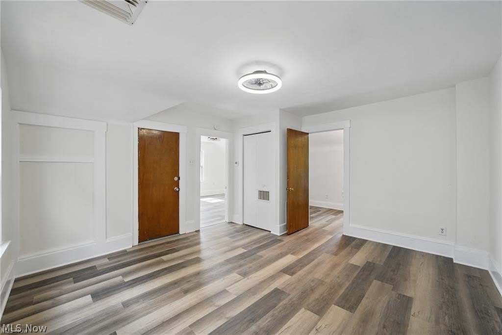 2471 Tremont Avenue – photo 5