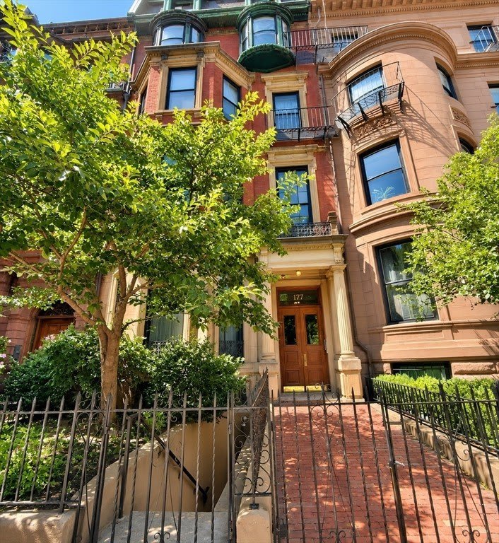 177 Commonwealth Ave 8 – photo 2