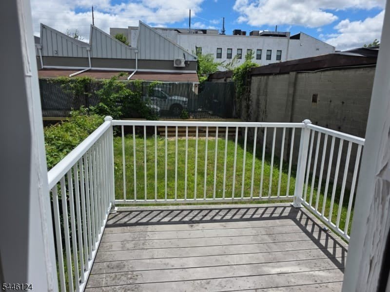 426 Tompkins St – photo 3