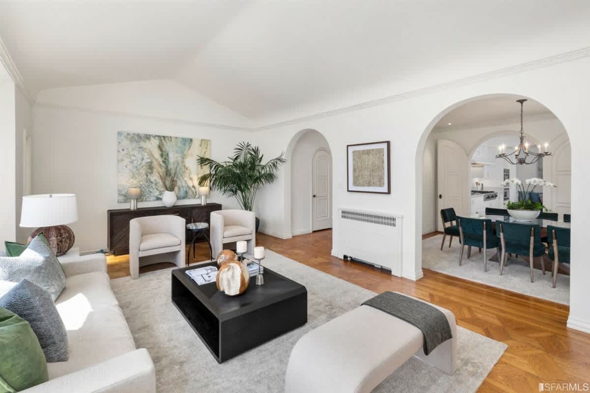 2324 Francisco Street – photo 3