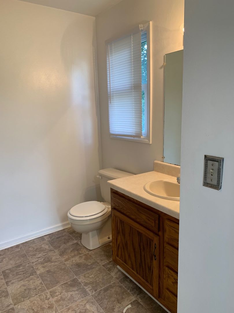 3 Bedroom 2.5 Bath Duplex – photo 5