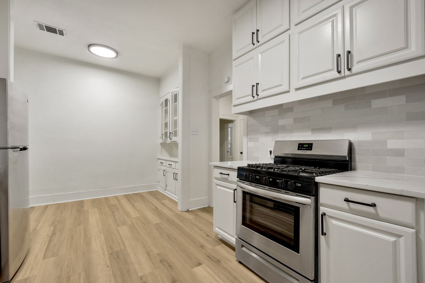 1904 David St – photo 5