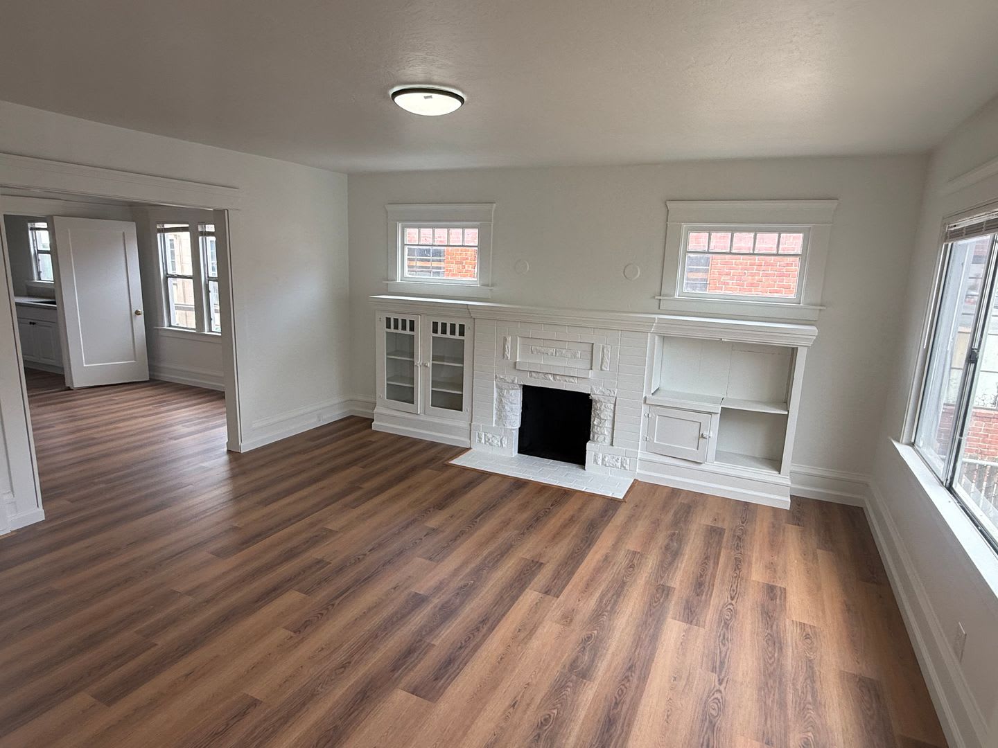 2 Bedroom Home Near Richmond City Hall – photo 4