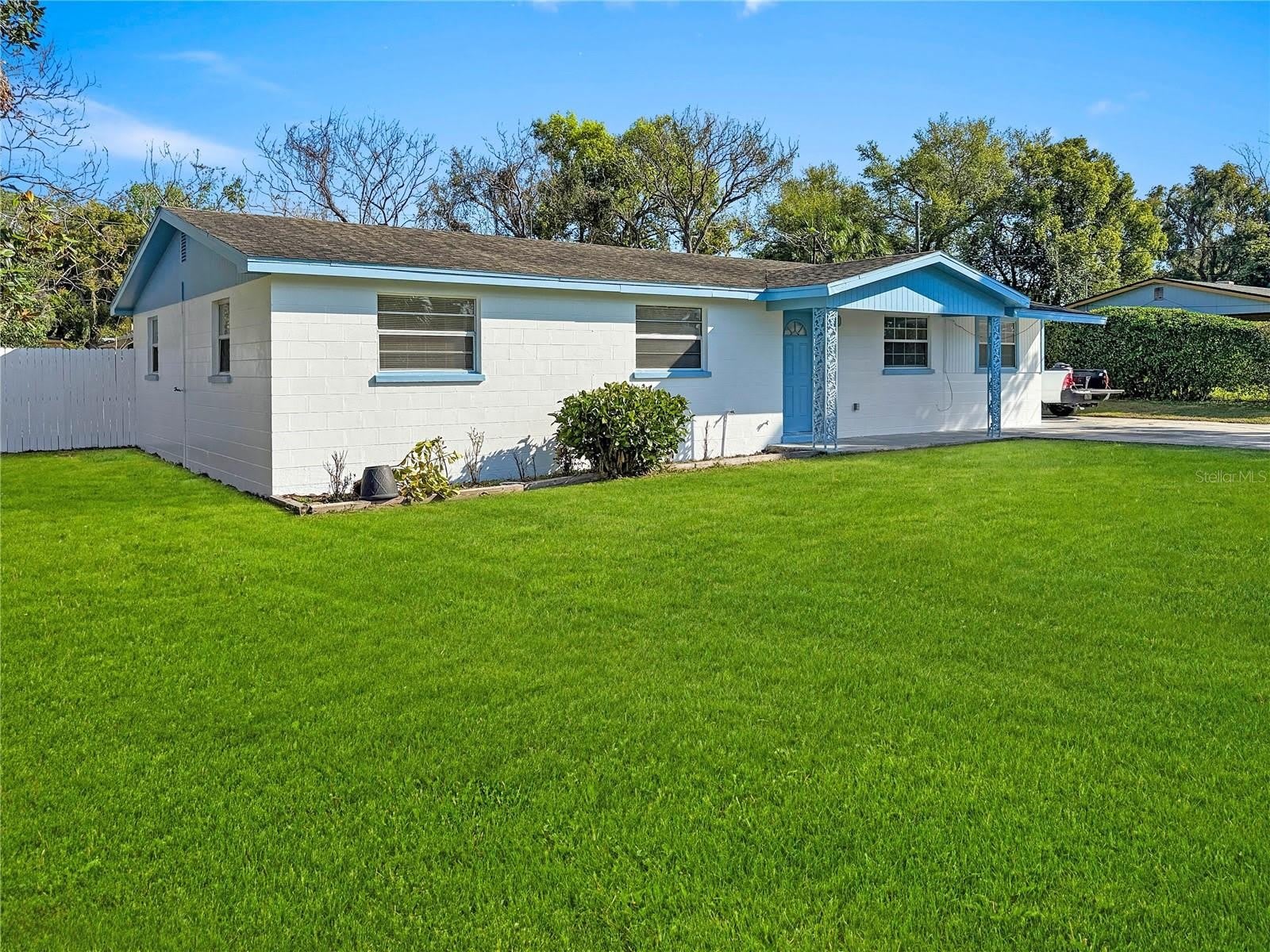 1821 BELLGROVE Street – photo 2