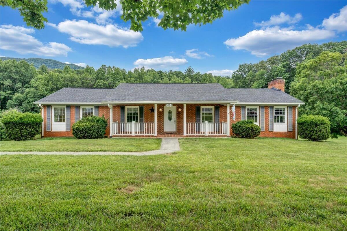 1066 Coopers Cove Rd – photo 1
