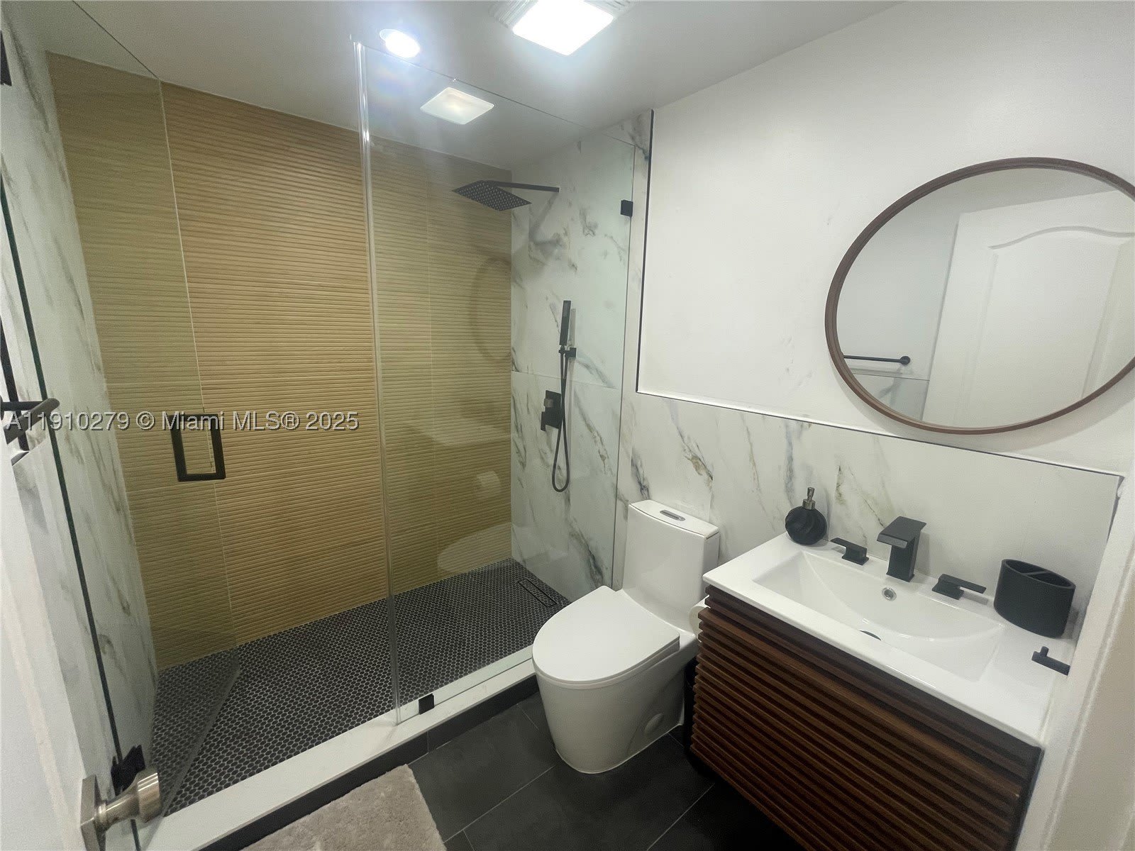 1505 Ne 15Th Ave – photo 4