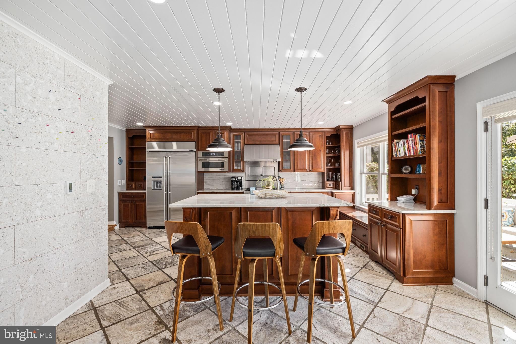 1604 N EDGEWOOD Street – photo 5