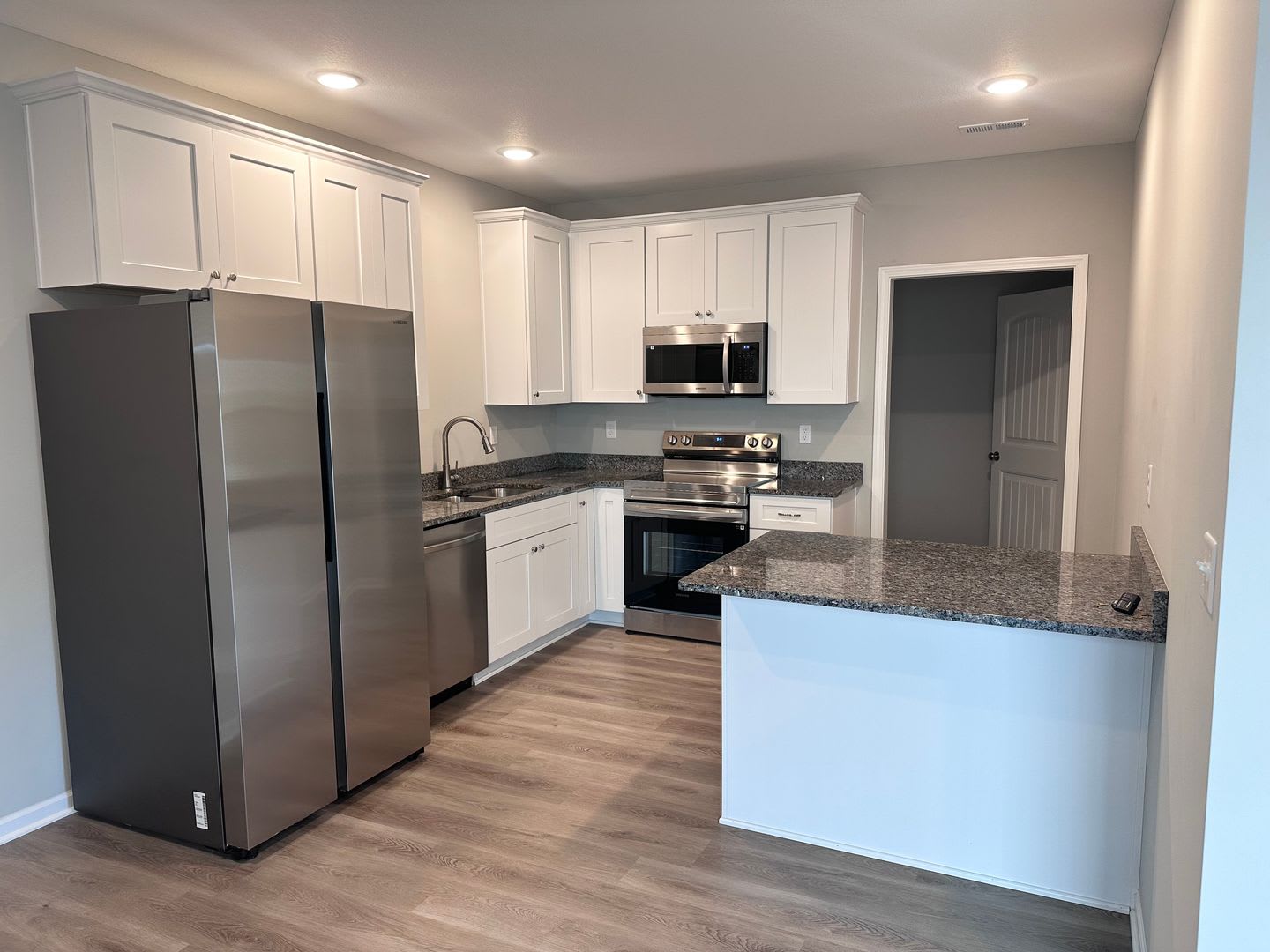 3 Bed – photo 4