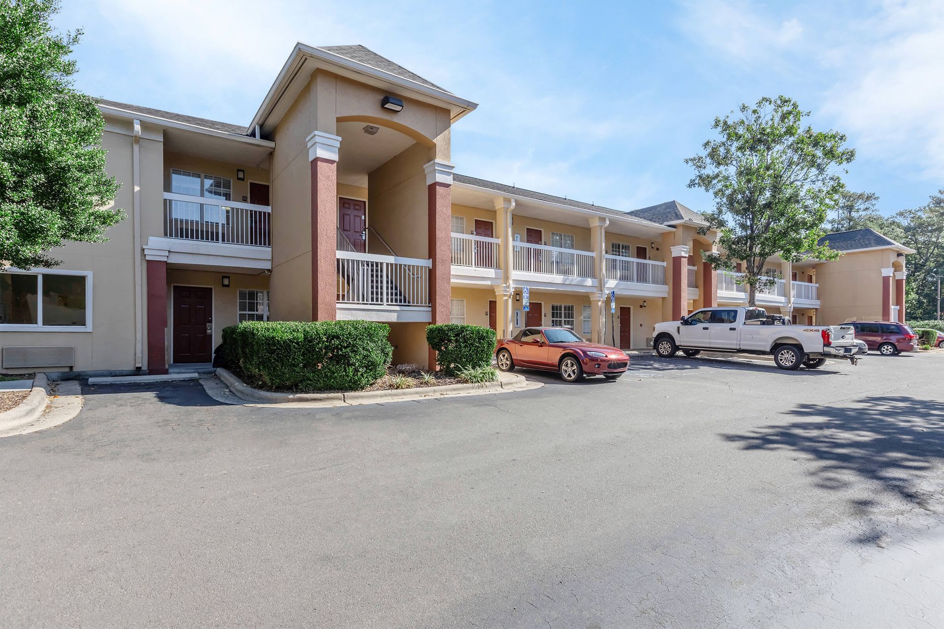 Forest Pointe Apartments – photo 5