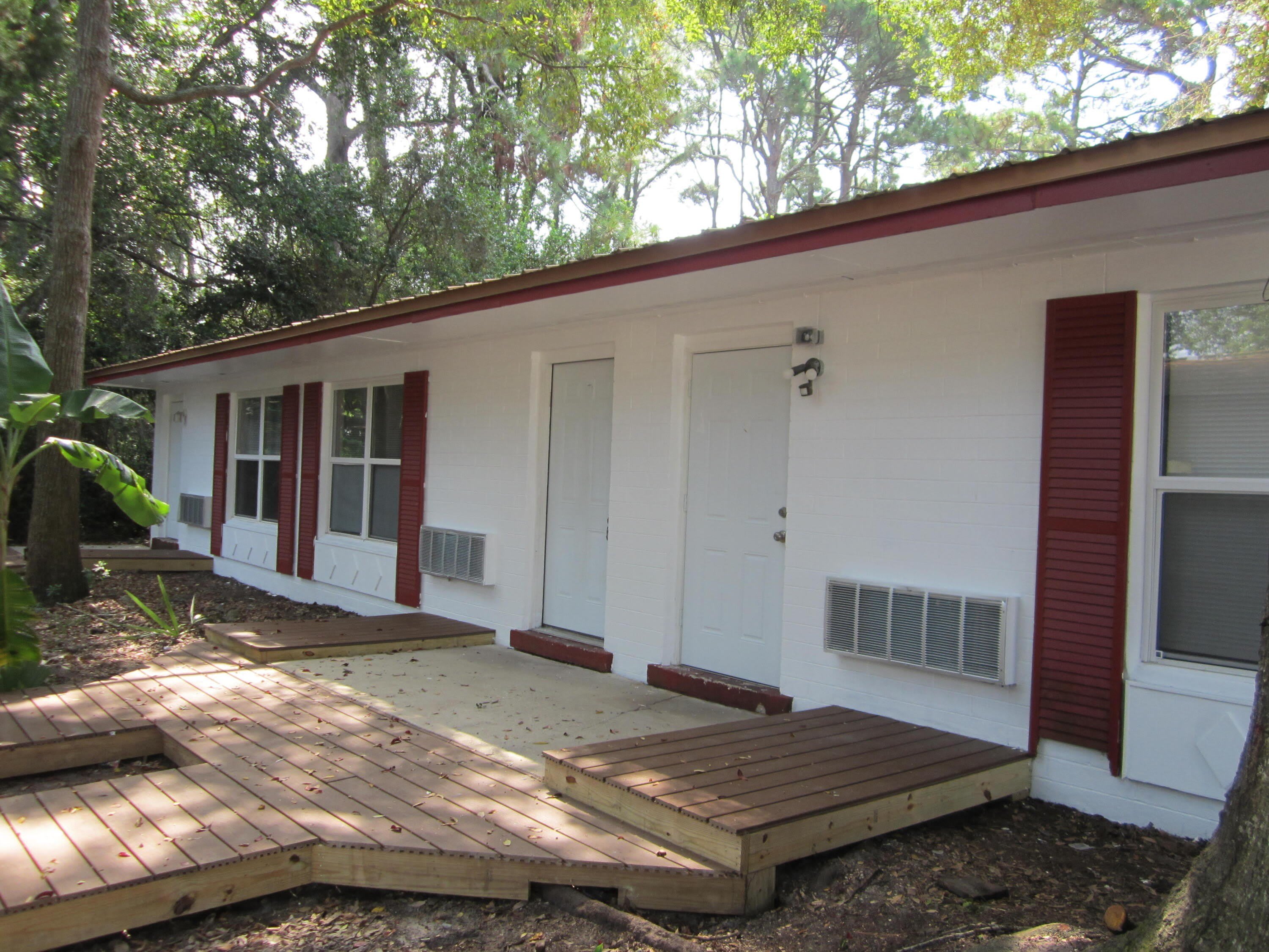 109 Se Chicago Avenue – photo 1