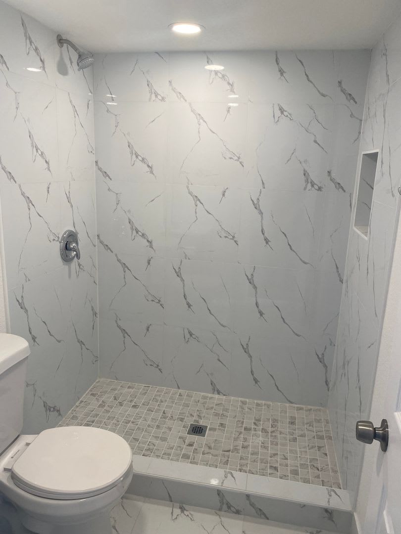 Recently Renovated Studio for One in Lantana – photo 3