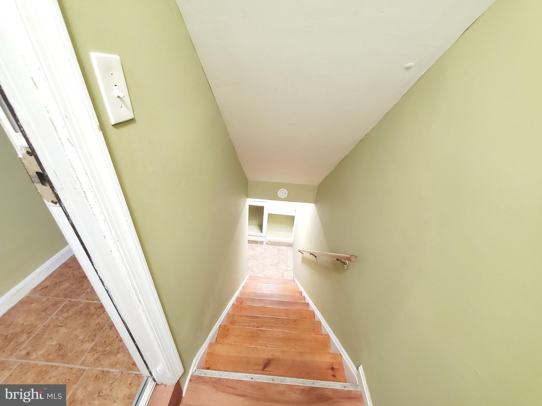 1131 N GILMOR Street – photo 5