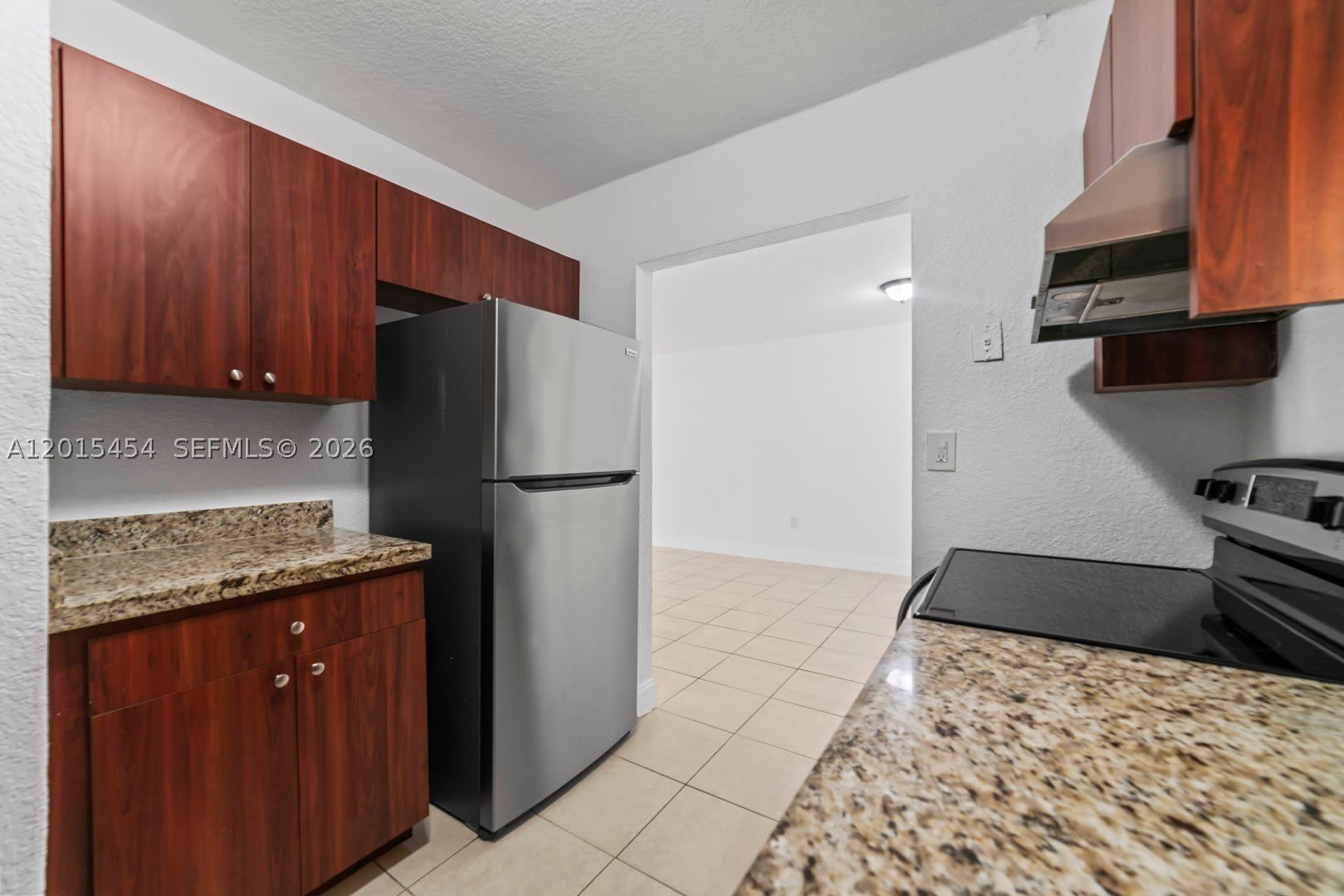 525 W 69th St – photo 5