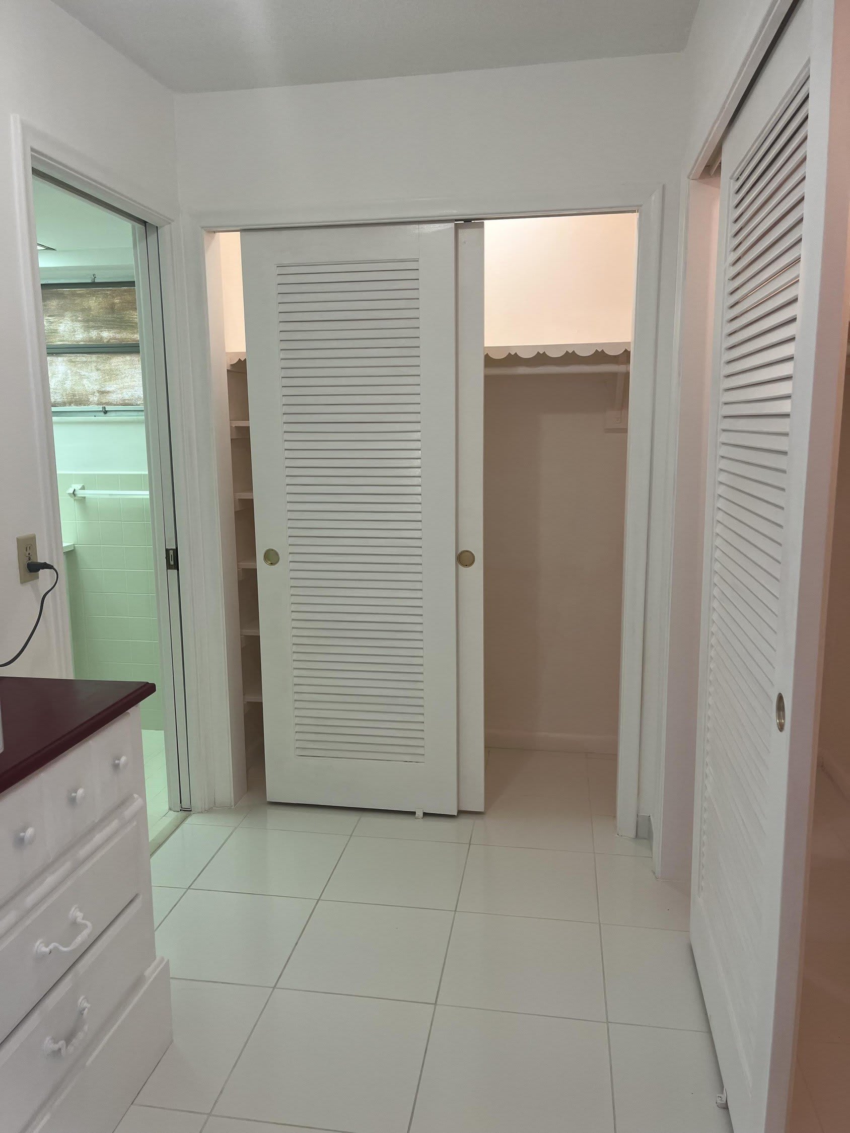 1168 SW 13th Place – photo 1