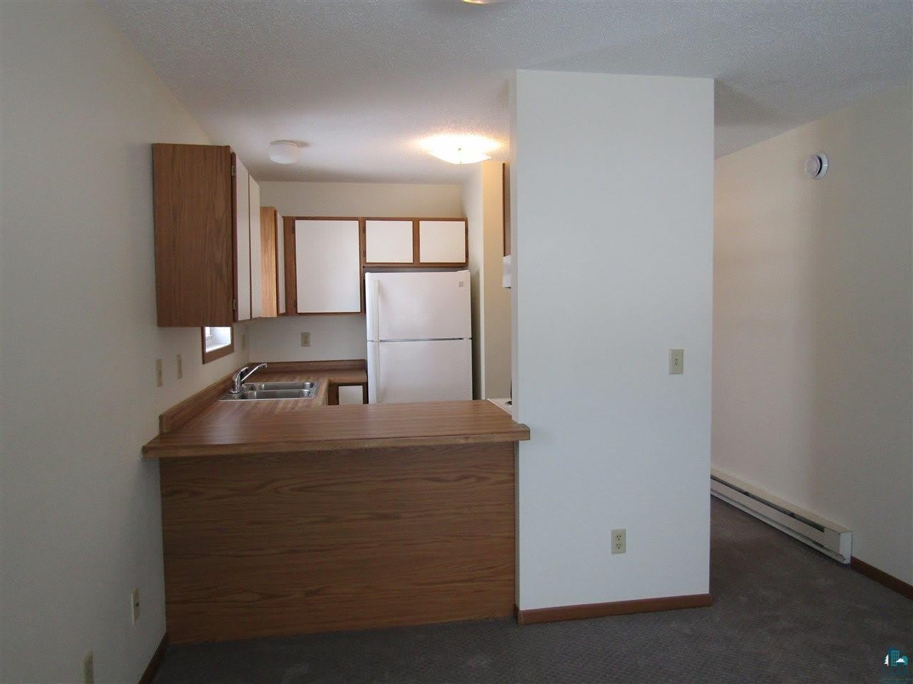47 E 4th St – photo 4