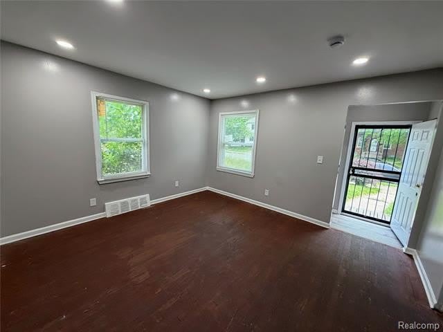 14903 Woodmont Avenue – photo 2
