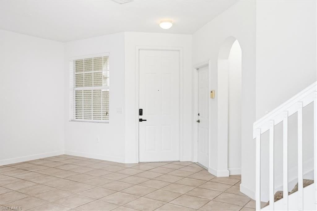 7070 VENICE Way – photo 5