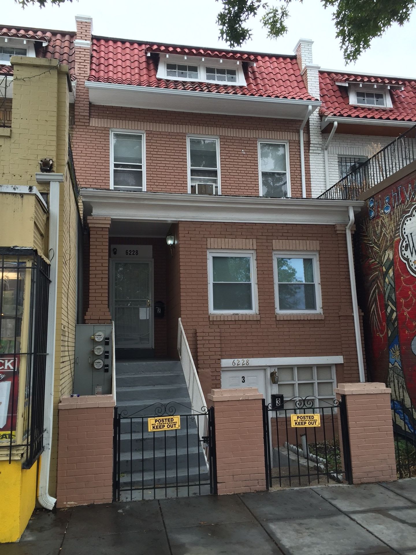 6228 Georgia Ave Nw – photo 1