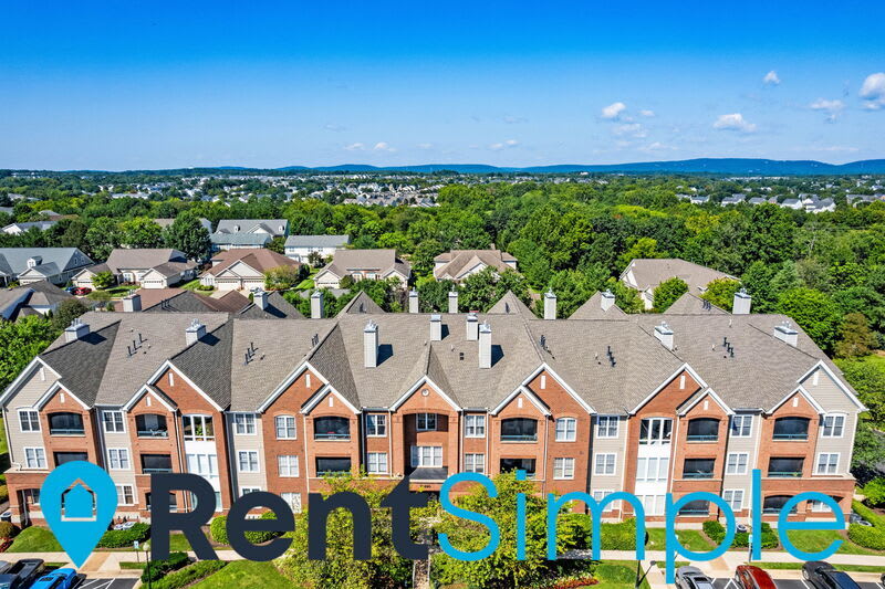 13890 Chelmsford Drive – photo 2