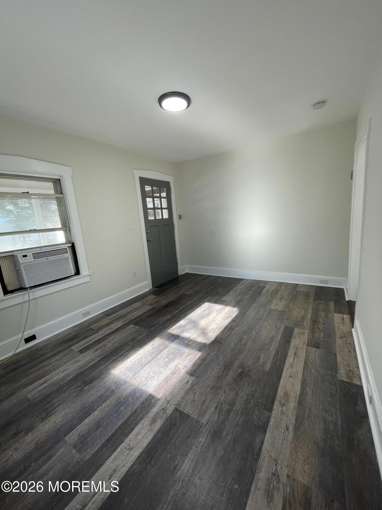 37 E Gloucester Pike – photo 5