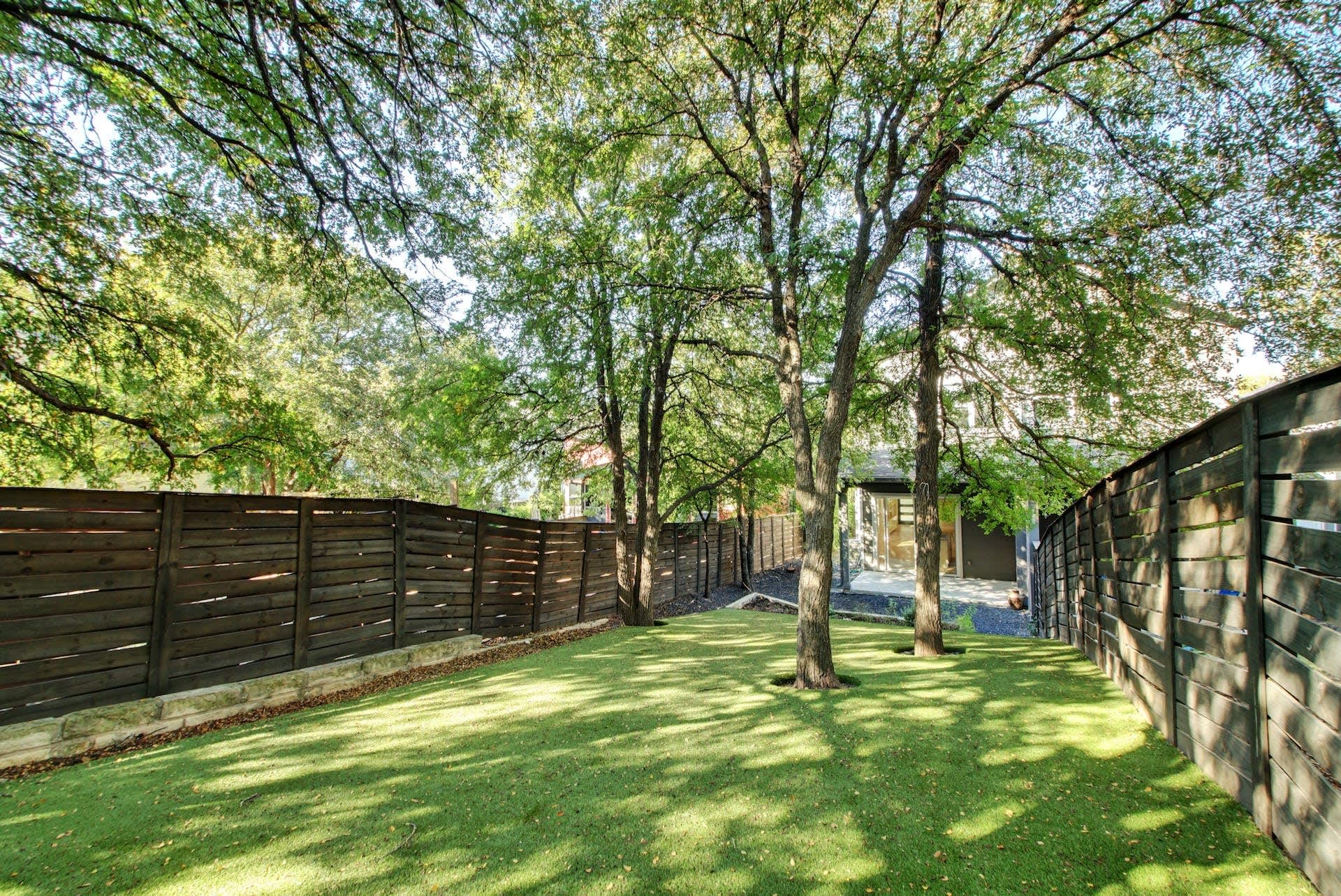 1211 Cometa Street – photo 2