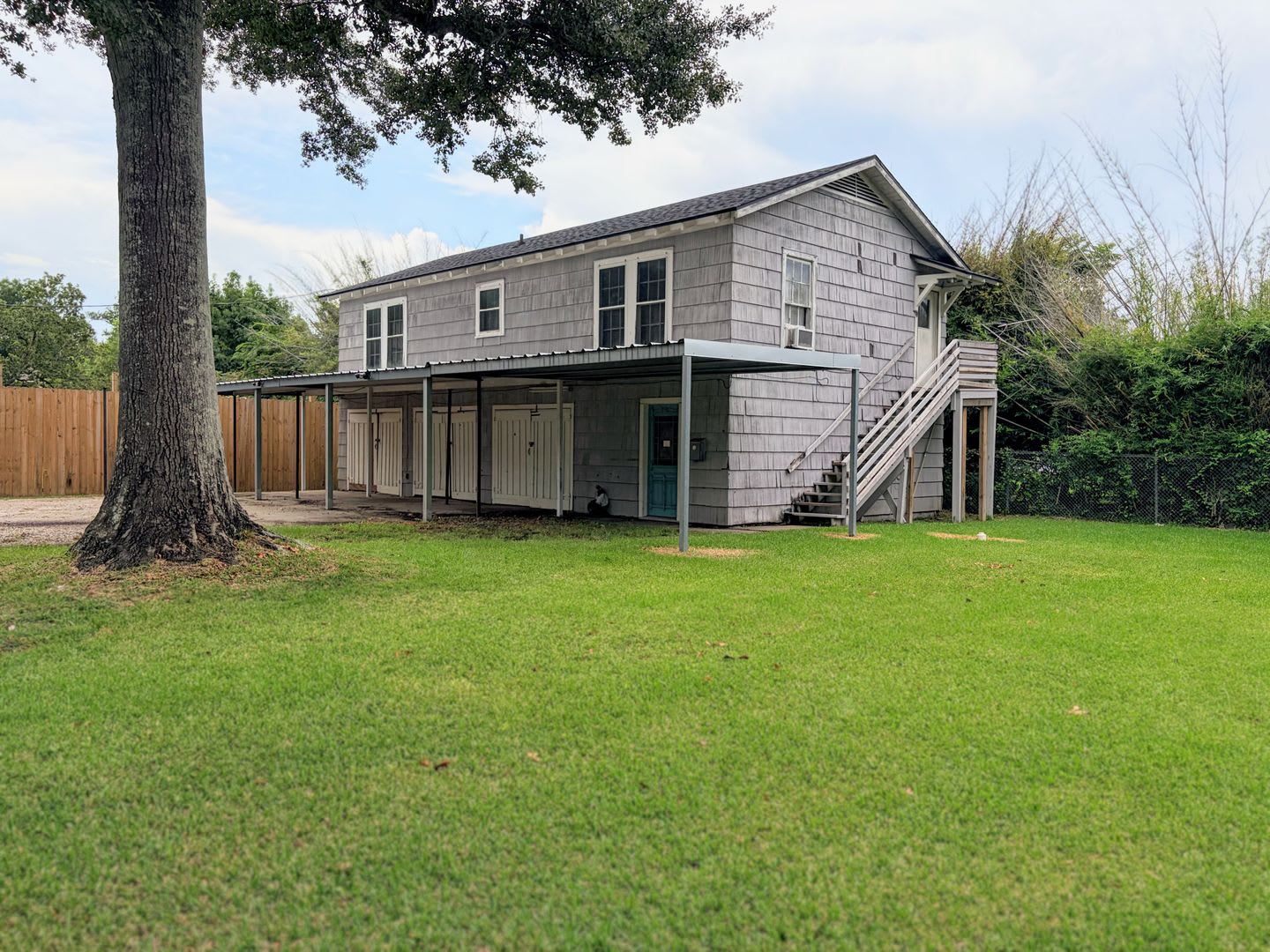 2BR apartment with private entrance in Lake Charles – photo 1