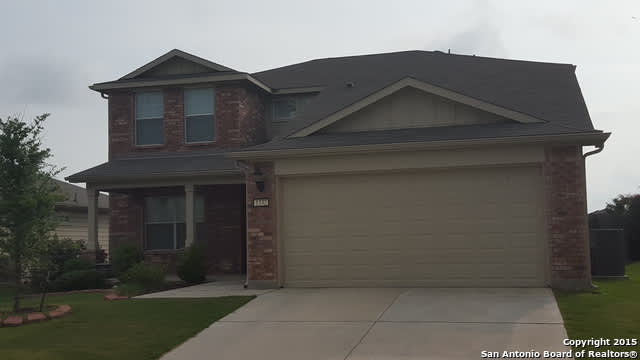 4 Bedroom 2 1 2 Bath With Master Downstairs – photo 1