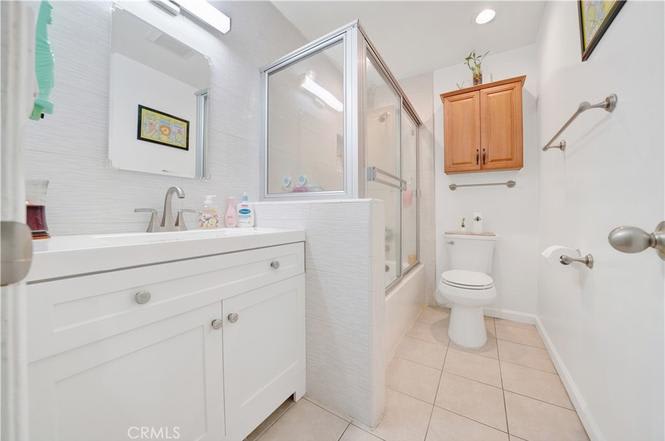 15893 Godwin Ct – photo 4