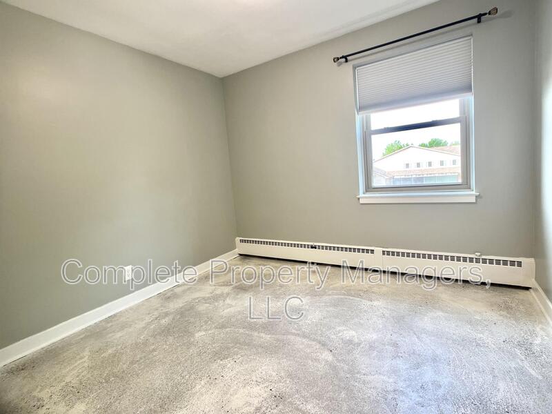 424 Bridge Avenue – photo 5